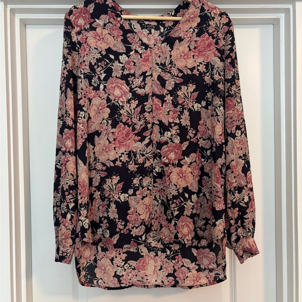 Pleione: Floral Print Women's Top